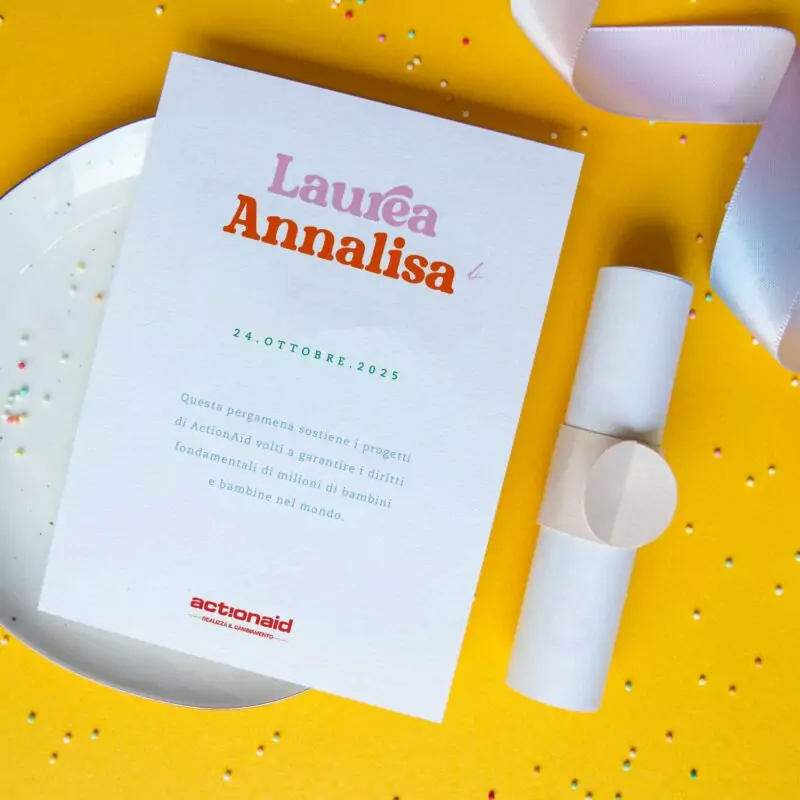 Pergamena Solidale Arcobaleno Laurea